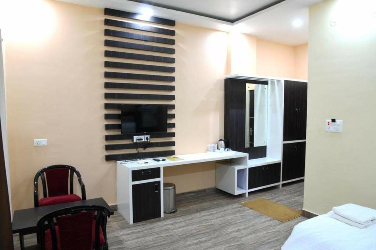 Hotel Mariya International Bódhgaja Exteriér fotografie